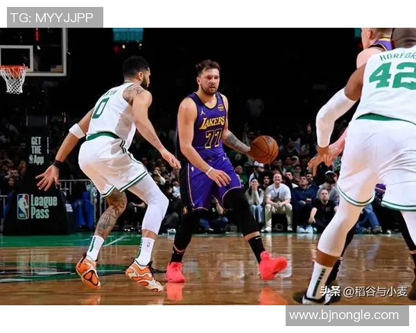 湖人东契奇依赖症:进攻体系单一化暴露防守漏洞与阵容深度隐忧